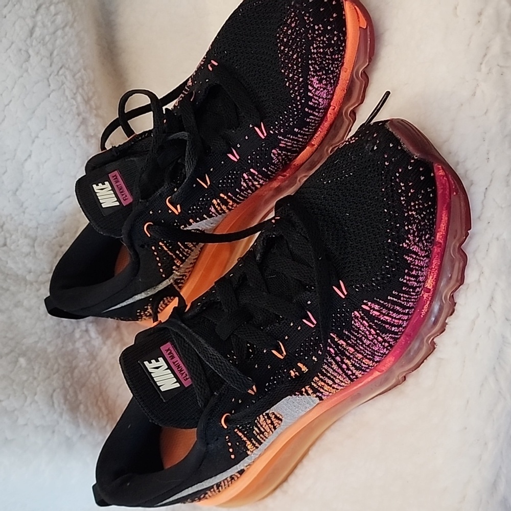 Womens Sneakers